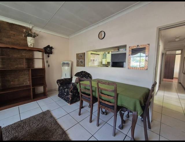 3 BEDROOM HOUSE FOR SALE IN SONLAND PARK